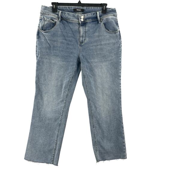 Hudson Womens Jeans Flap Pocket Button Sz 16 x 27 Straight Leg Icy Blue Mid Rise - Picture 1 of 15
